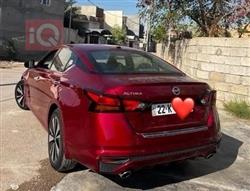 نيسان ألتيما